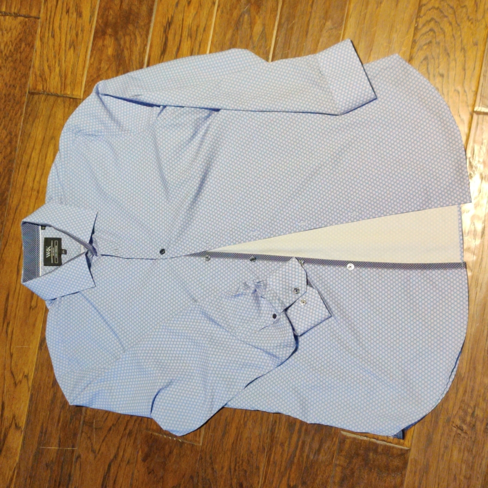 WRK NY MEDALLION 4-WAY STRETCH SHIRT